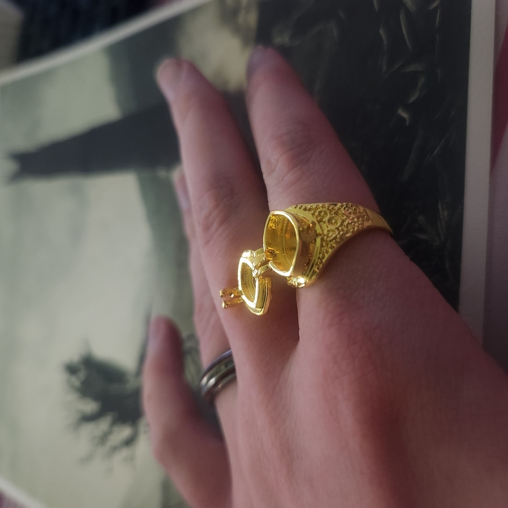 Gold Poison Ring with Orange Gemstone Size 7 - Picture 6 of 15